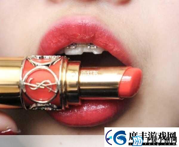 ysl蜜桃色4775免费1.蜜桃色魅力：ysl4775的清新夏日妆容